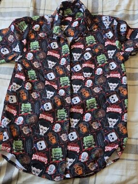 Universal Studios Men's Halloween Horror Nights Graphic Print Button-Up XS